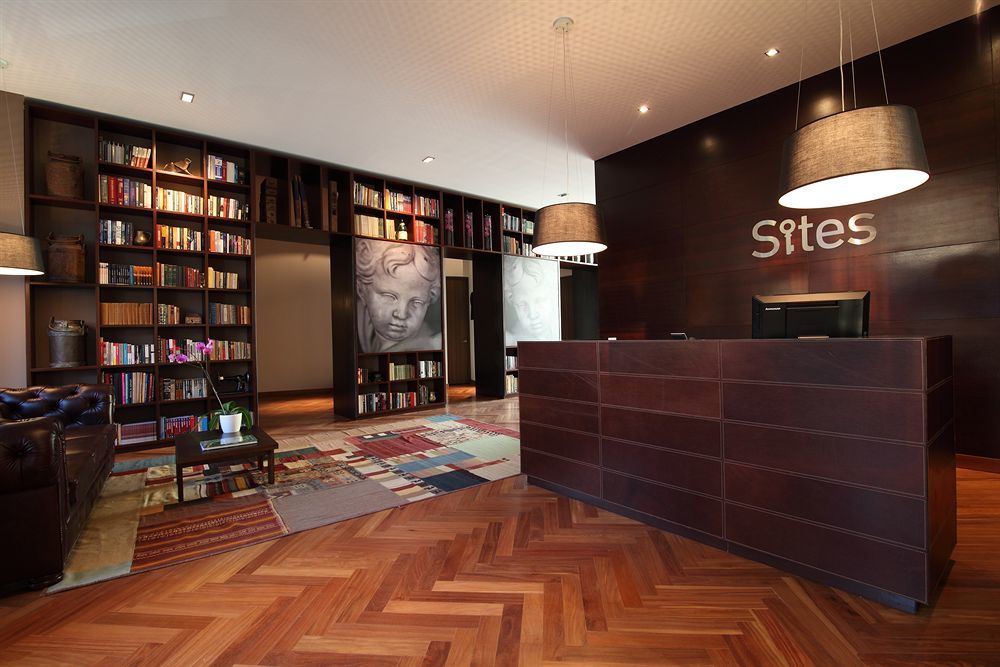 Sites Hotel Медельїн Екстер'єр фото Sites Library