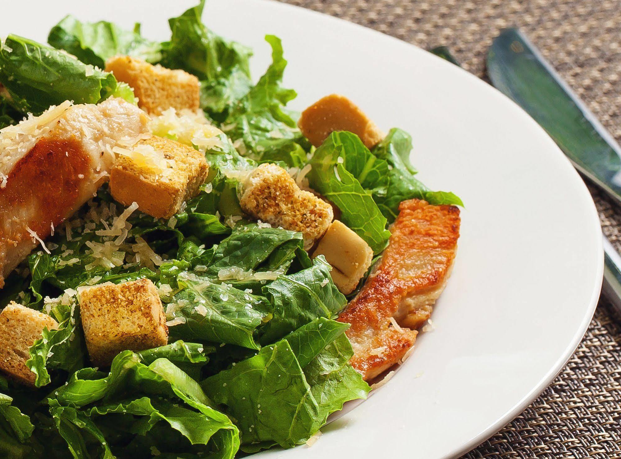 Sites Hotel Медельїн Екстер'єр фото Caesar salad